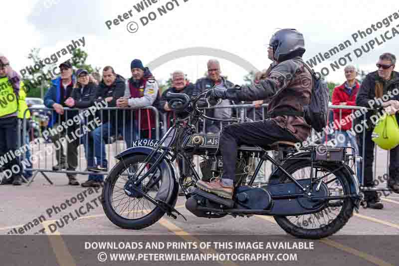 Vintage motorcycle club;eventdigitalimages;no limits trackdays;peter wileman photography;vintage motocycles;vmcc banbury run photographs